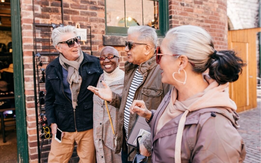 Viajes para Gente Sola Mayor de 50:  Una Aventura Sola o con Compañeros en Europa🧳🎒🏞️